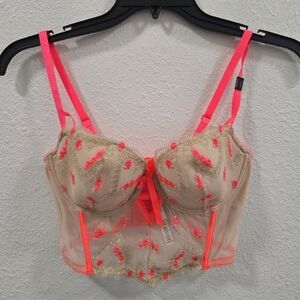 Victoria's Secret Bra Dream Angels Lightly-Lined Hert- Embrifery Size 34DD